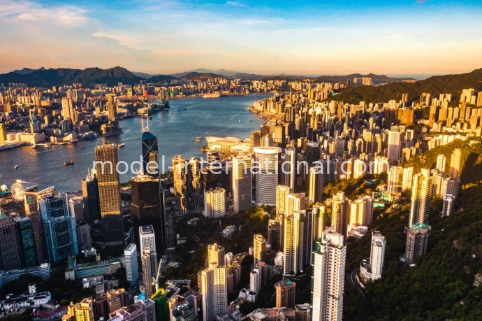 Hong Kong Luxury Guide: Victoria Harbour, Hotels & Fine Dining