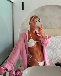 Anna 1