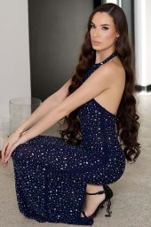 Laura 2